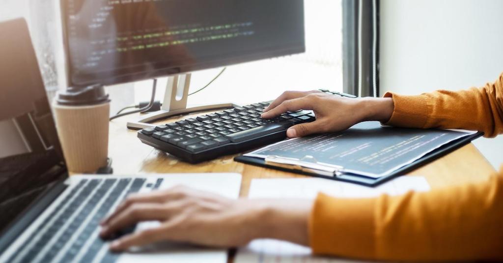 This nonprofit empowers girls from underrepresented backgrounds to work in tech