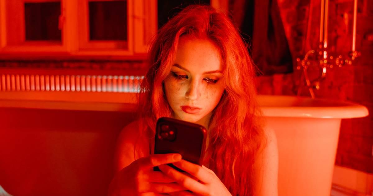 max patrick schlienger, the ennui emgine, social media addiction