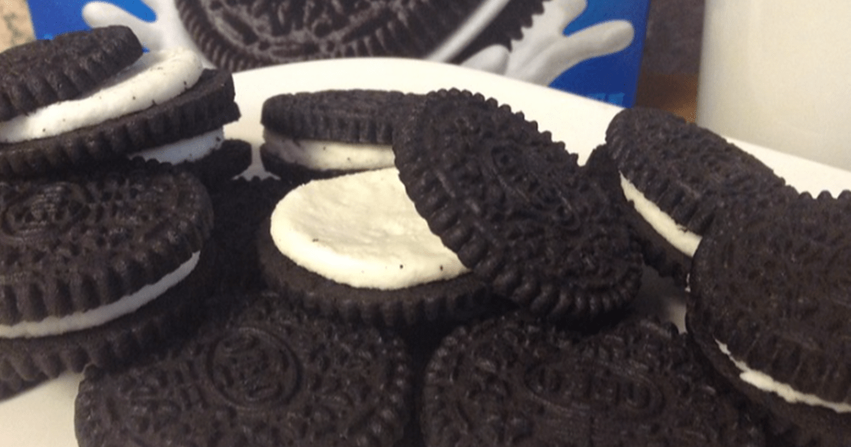 oreo cookie, oreo twist, how to eat oreo