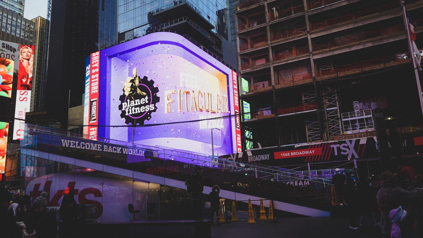 Planet Fitness; mental health; summer program