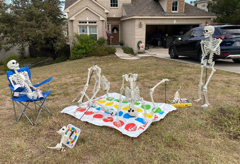 halloween decor, decorations, skeleton house