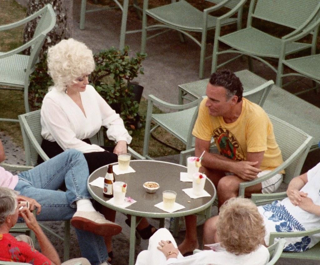 Dolly Parton credits humor as the key to ‘never arguing’ during her 56 year marriage