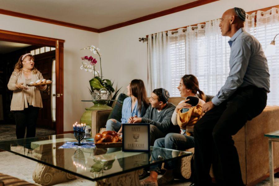 AITA; Reddit; antisemitism; family boundaries; kosher