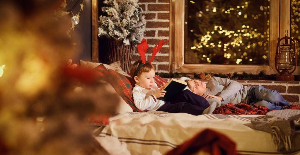 Iceland, Christmas, books, reading