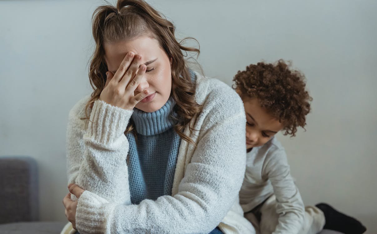 mom secrets, reddit, screen time