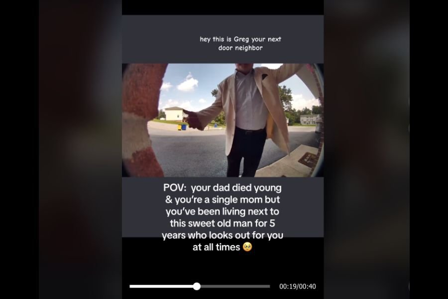 kind neighbor checking on single mom