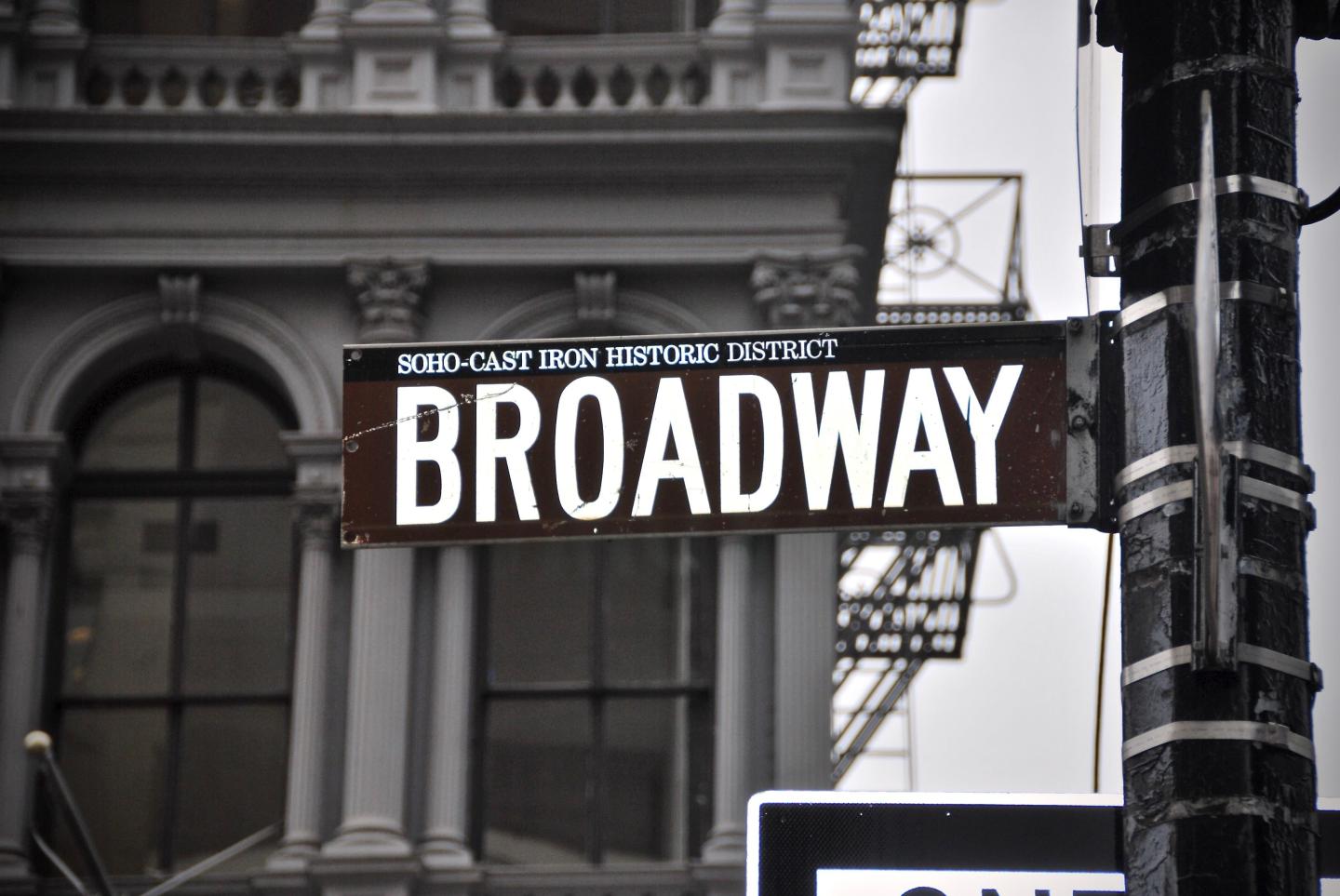 musicals, theater, art, dementia, treatments