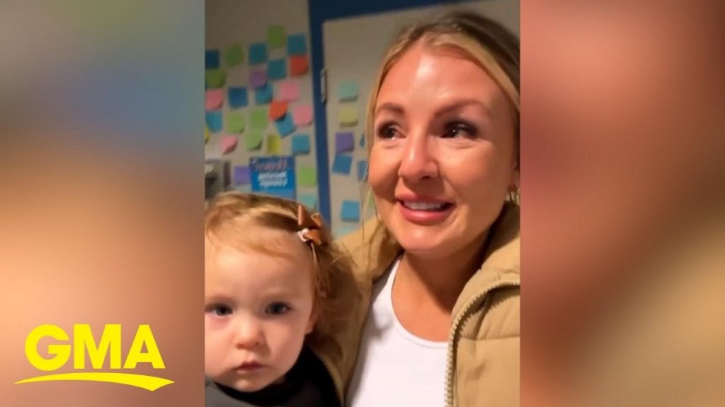 motherhood; parenting; new moms; airport post it notes; Pittsburgh Airport nursing room