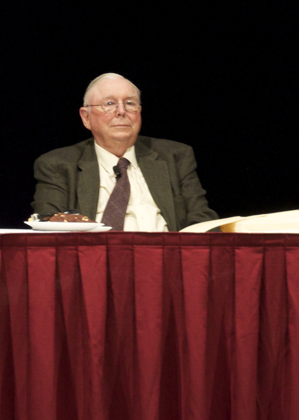 charlie munger advice, warren buffett, billionaires