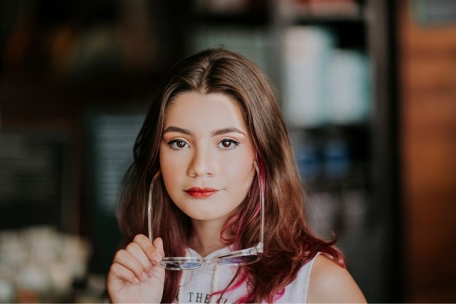 teen girls, raising teens, parenting, moms , motherhood