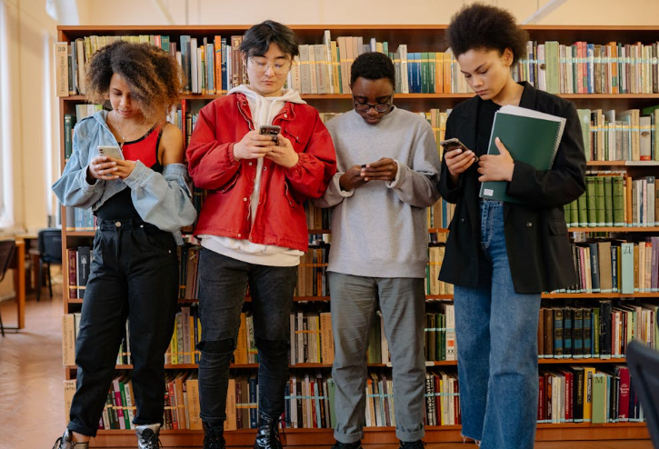 wait until 8th, smartphones and kids, parenting