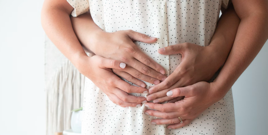 babies, pregnant woman, reddit