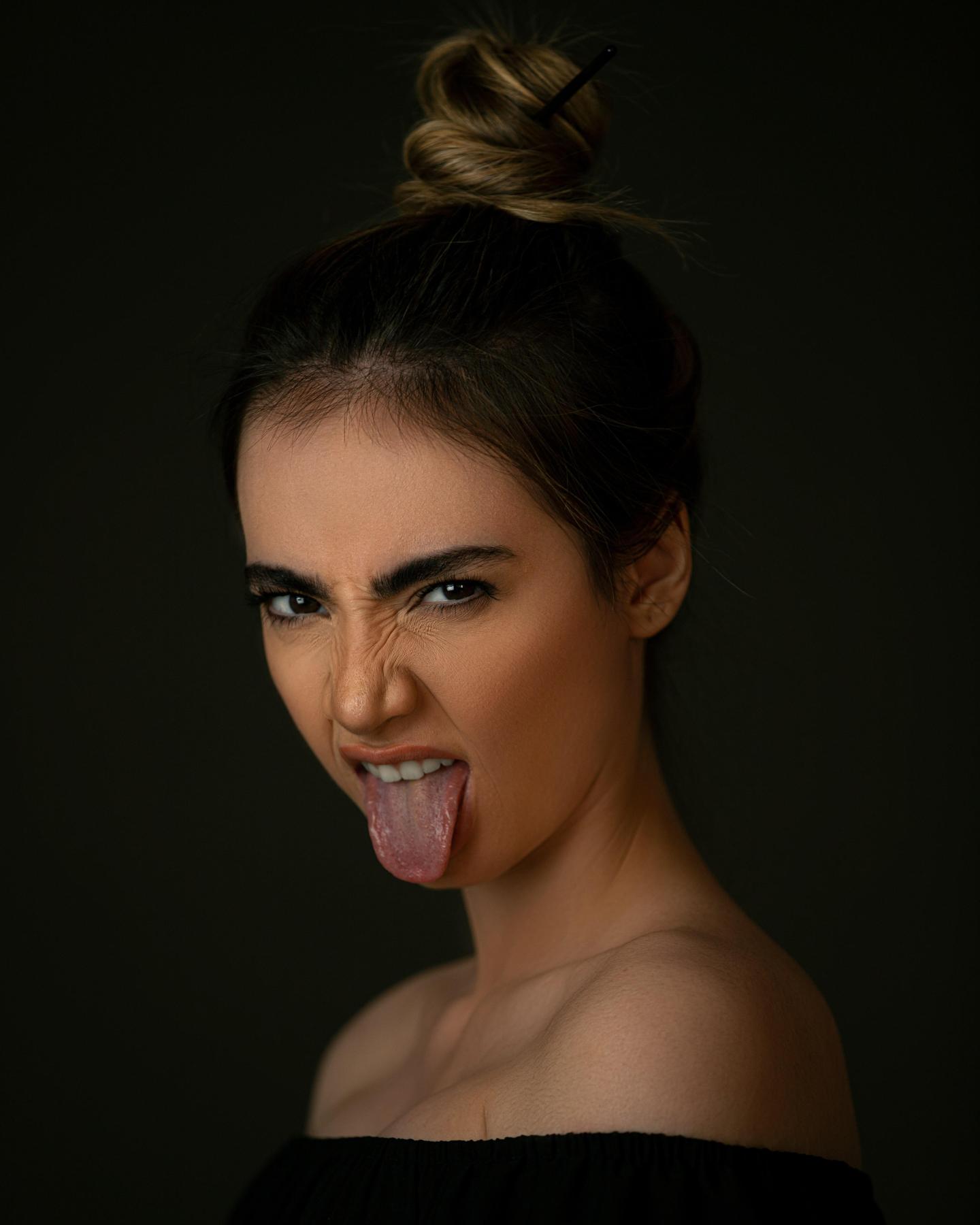gender roles, voice, sexy, deep crackle