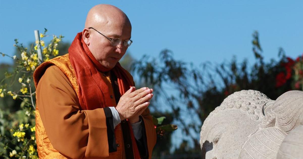 the self, buddhism and the self, buddhist monk
