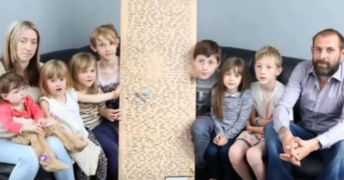 Devastated father makes an unbelievable discovery while cleaning out his deceased daughter's room