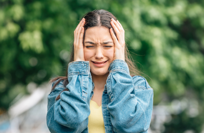 overshare, small talk, embarassing