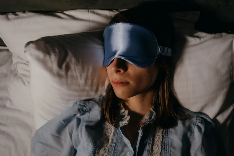 sleep, waking up, woman sleeping