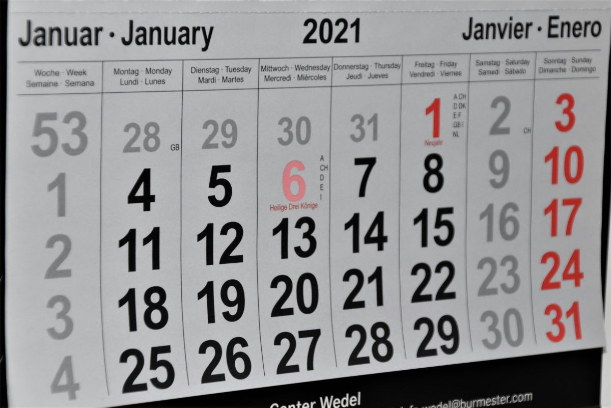 calendar on computer