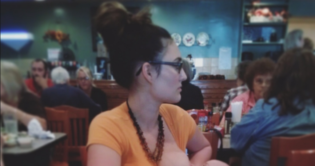 breastfeeding, social norms, moms, breastfeeding shaming