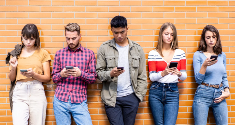 phone-free February, smartphone addiction, mental health