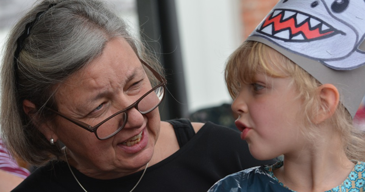 grandmas, evolution, grandma effect