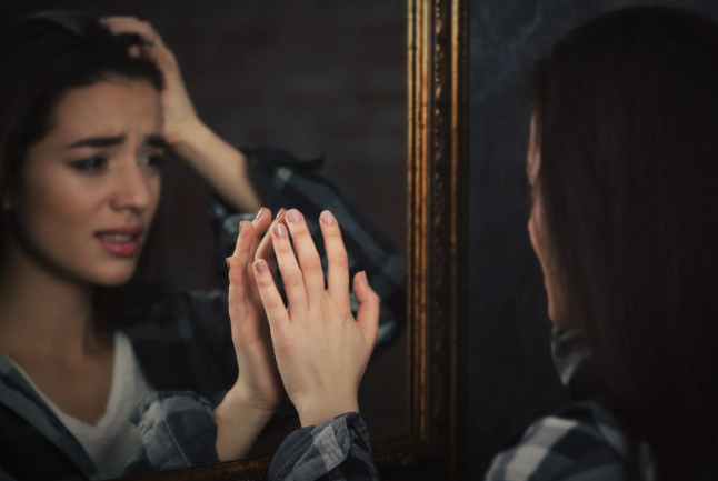 insecure, other people's opinions, young woman