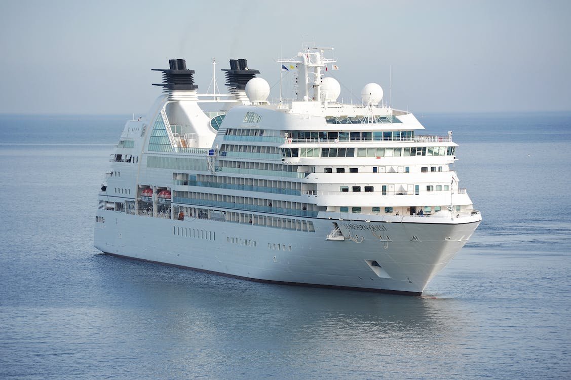 white cruise ship on the sea