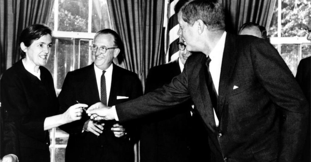 dr. frances oldham kelsey, john f. kennedy, thalomid