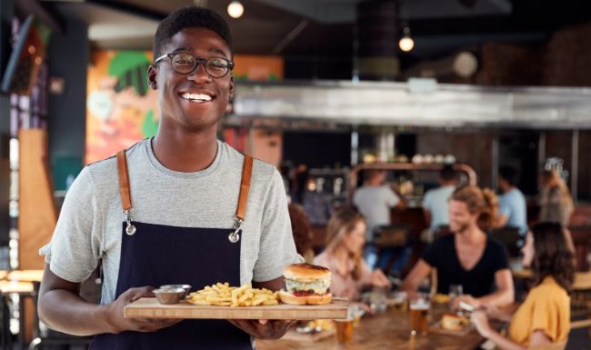 server, restaurant, tips, waiter tips, customer service, tipping culture