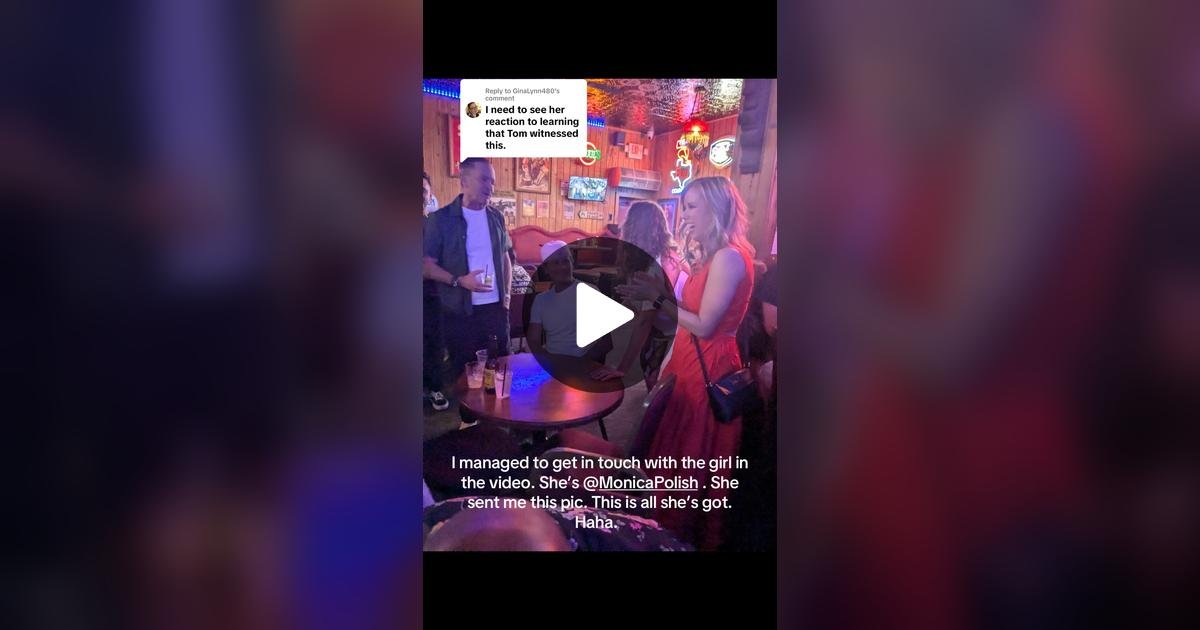 tom delonge, blink 182, palm springs california, karaoke, monica gill, bars