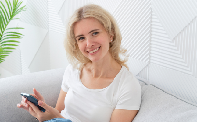 woman, woman 40s, middle-aged millennial, woman with phone, blonde woman