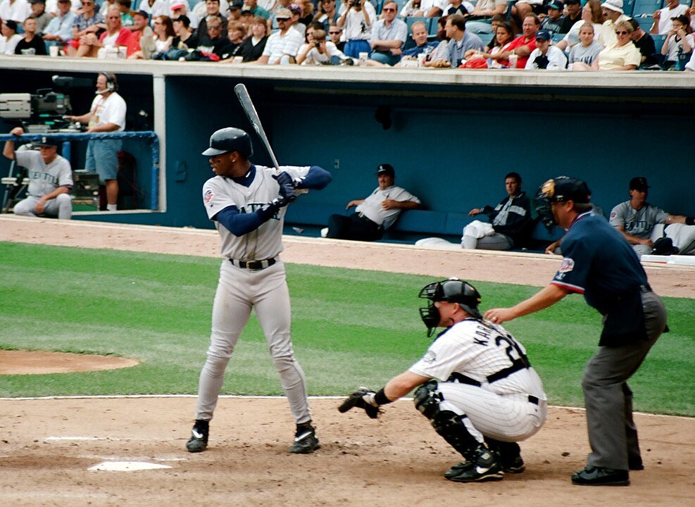 ken griffey jr, ken griffey, mlb, baseball, pro baseball, athletes, sports