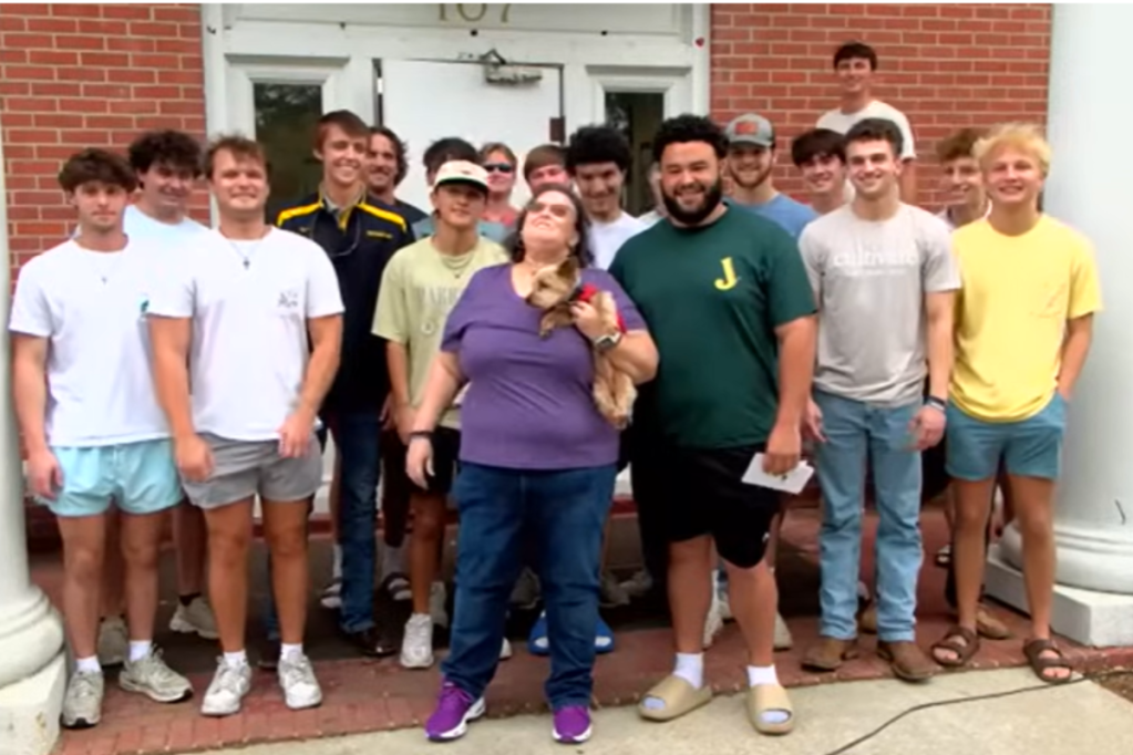 kappa sigma, university of southern Mississippi, yorkie, hurricane laura, Debbie LaFleur