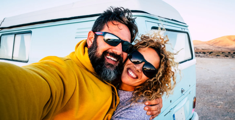 marriage, couples, happy couples, marriage advice, good marriages, couple on beach