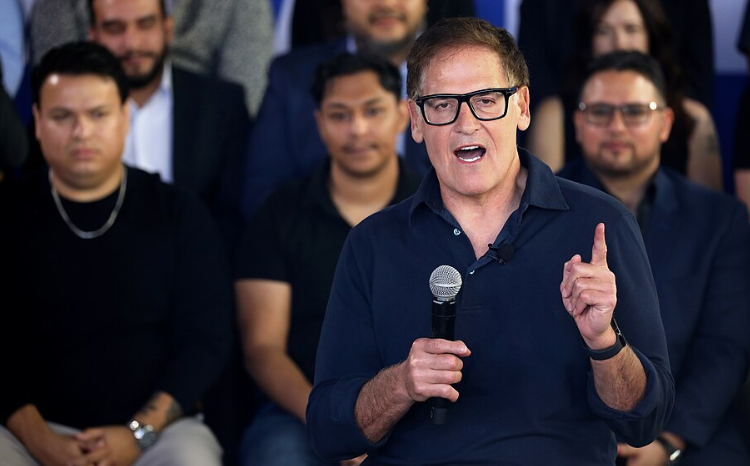 Billionaire Mark Cuban reveals the secret to his success comes down to one simple habit