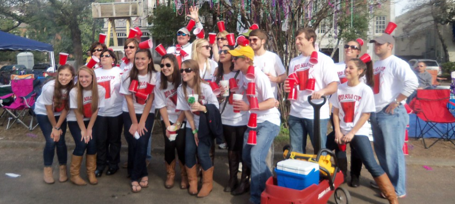 americans, college parties, red solo cups, coolers, alcohol, red cup hats
