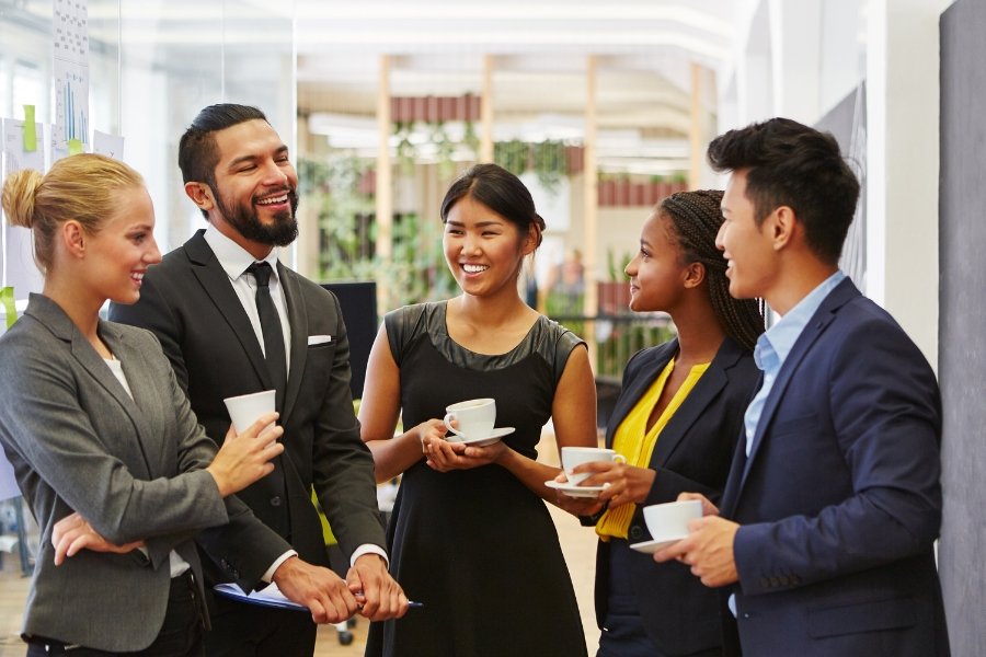 small talk, conversation, chit chat, talking to new people, chatting