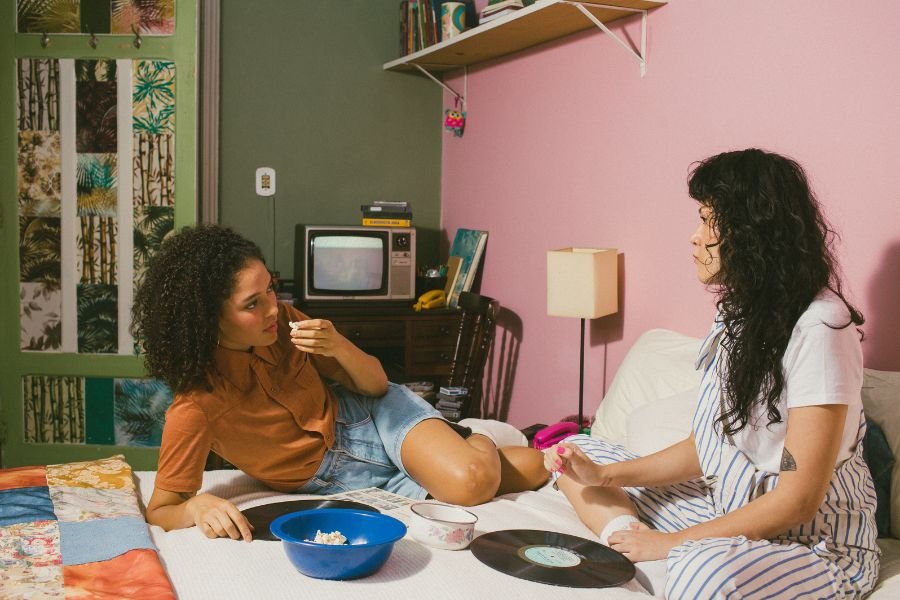 1990s; no technology; live like 80s; go back to 90s; life without technology; simpler life