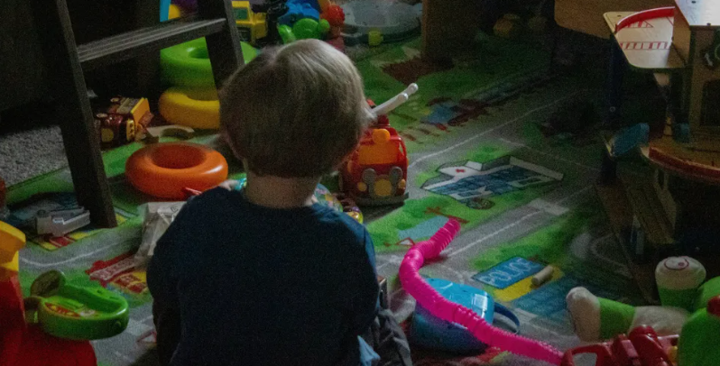 kid, bedroom, alone time, solitary child, toys, kids rug