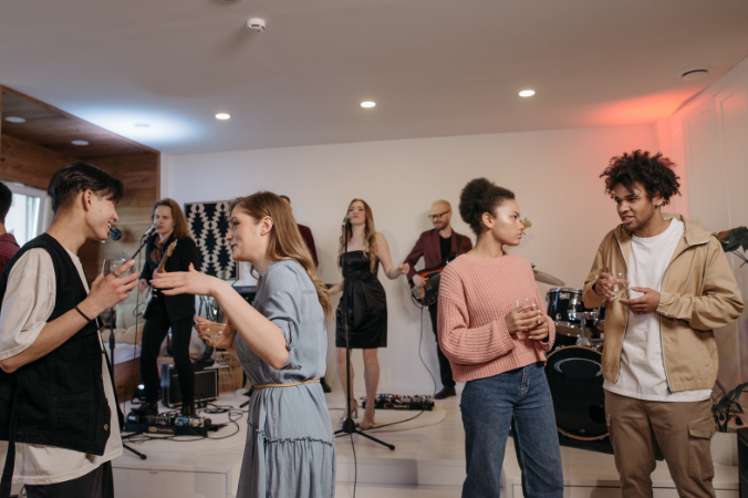 party, party conversation, band, music, dancing, couples, chatting