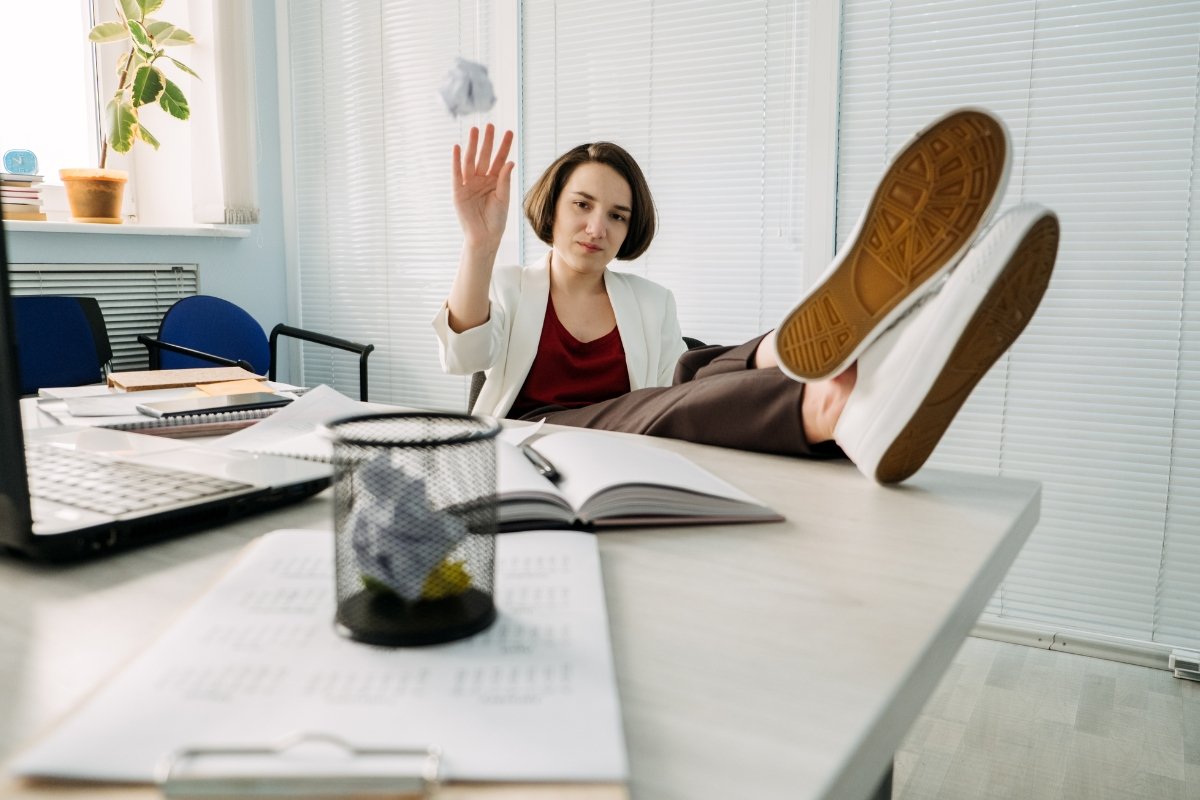 ambitious but lazy, procrastination, inertia, movement, ambition 