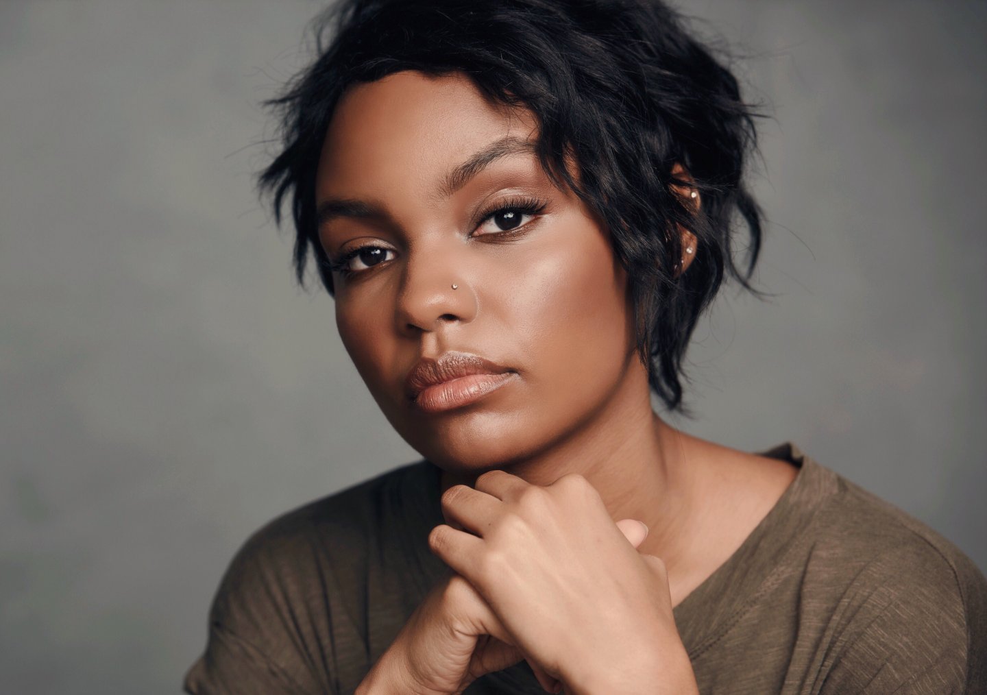 sierra mcclain, actress sierra mcclain, sierra mcclain christian, sierra mcclain devotional, glorify app