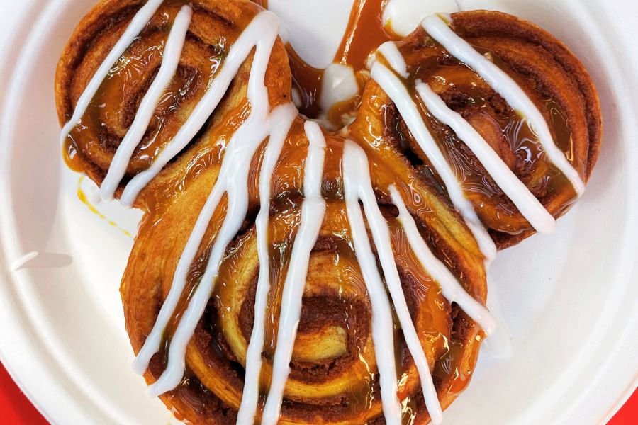 Disneyland; Disney World; Disney budget; tips for Disney; family vacation; cool kid summer