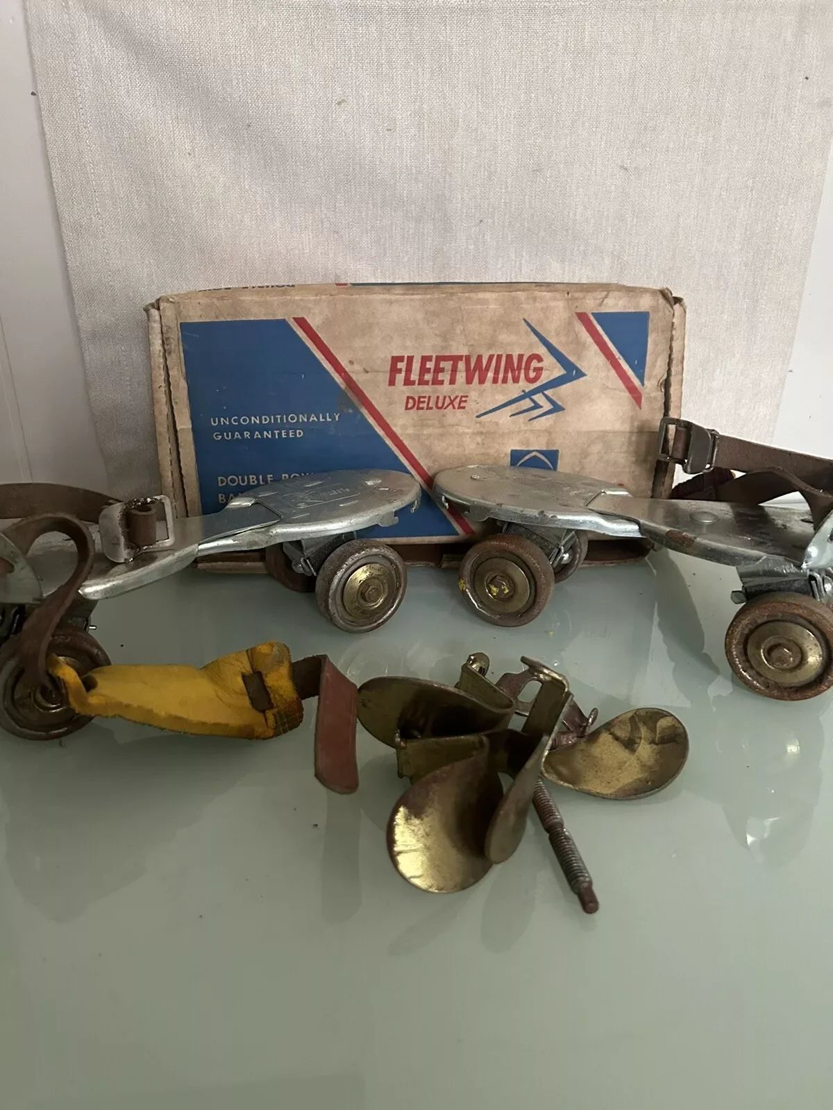 roller skates, vintage, old, metal, steel, 