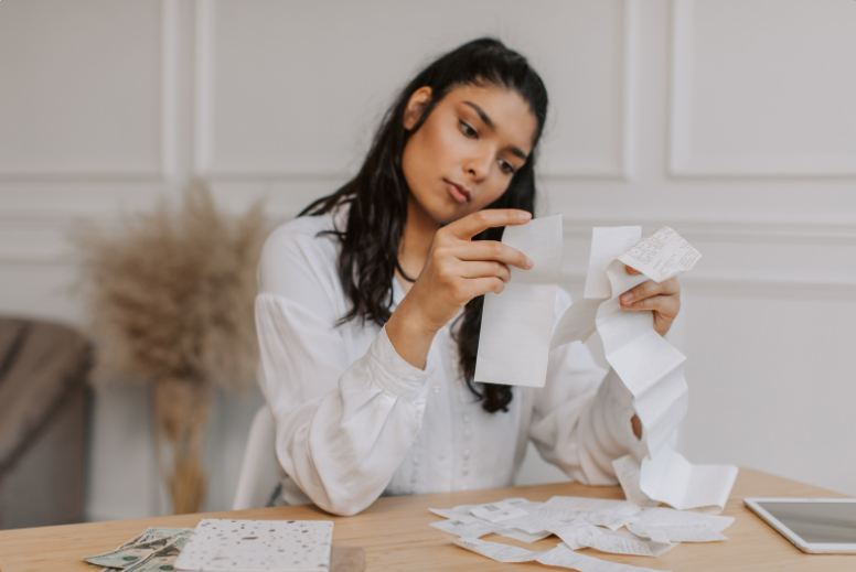 frugal people, frugal living, frugal shopping, frugal saving, splurge