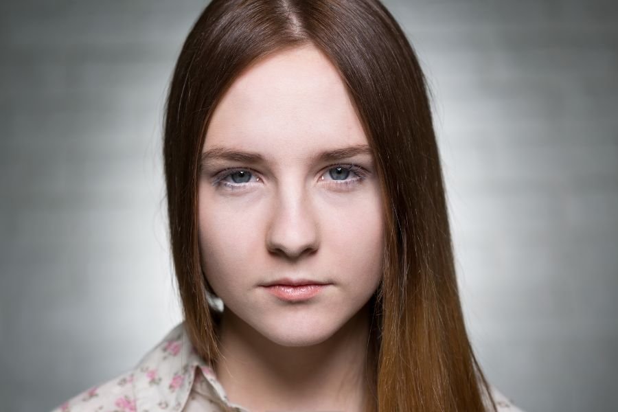 gen z; gen z stare; Millennials; gen z social skills; social skills; screen time; small talk