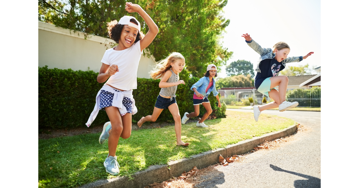 kids, playing, playing outside, fresh air, no screens