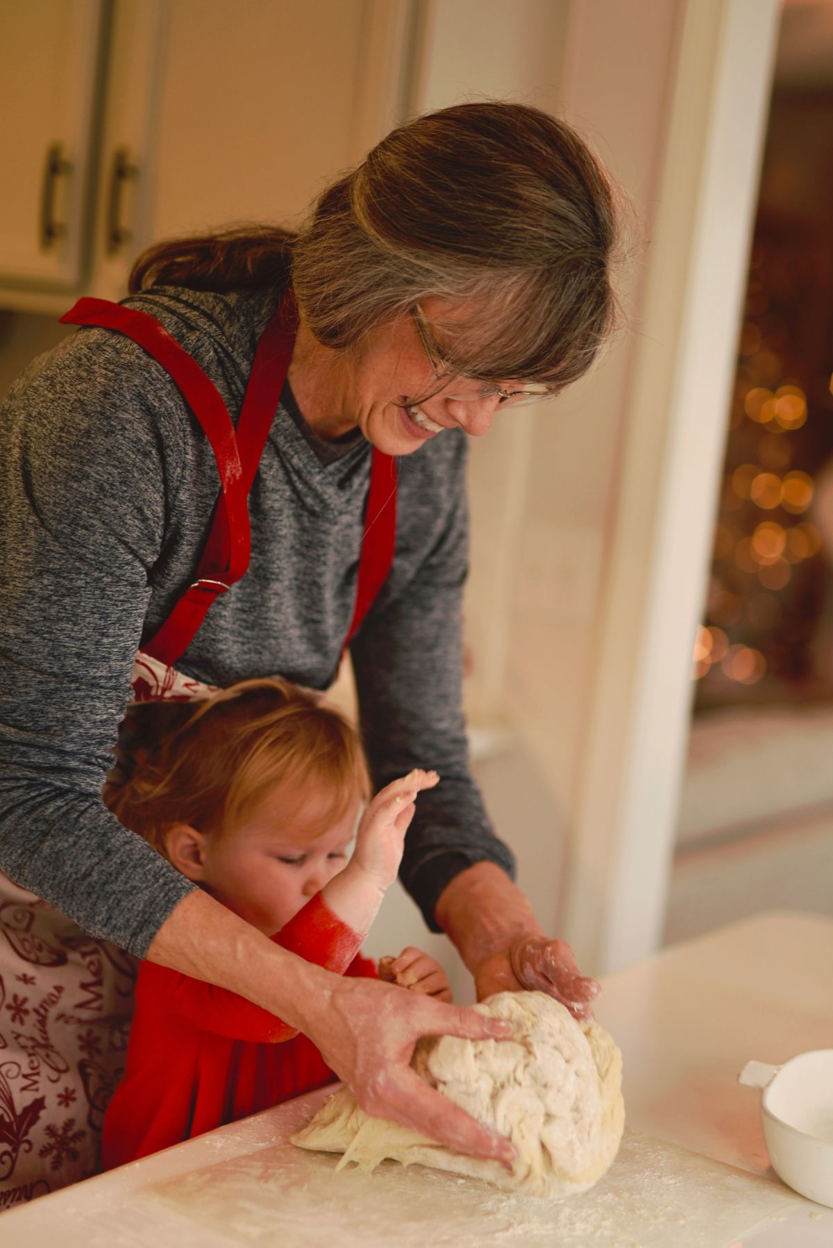 gift guide for grandparents, christmas gifts, in law at christmas, grandparents, parents, kids, family, love