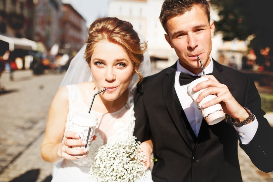 dry wedding, alcohol-free wedding, sober, sobriety, non-alcoholic drinks