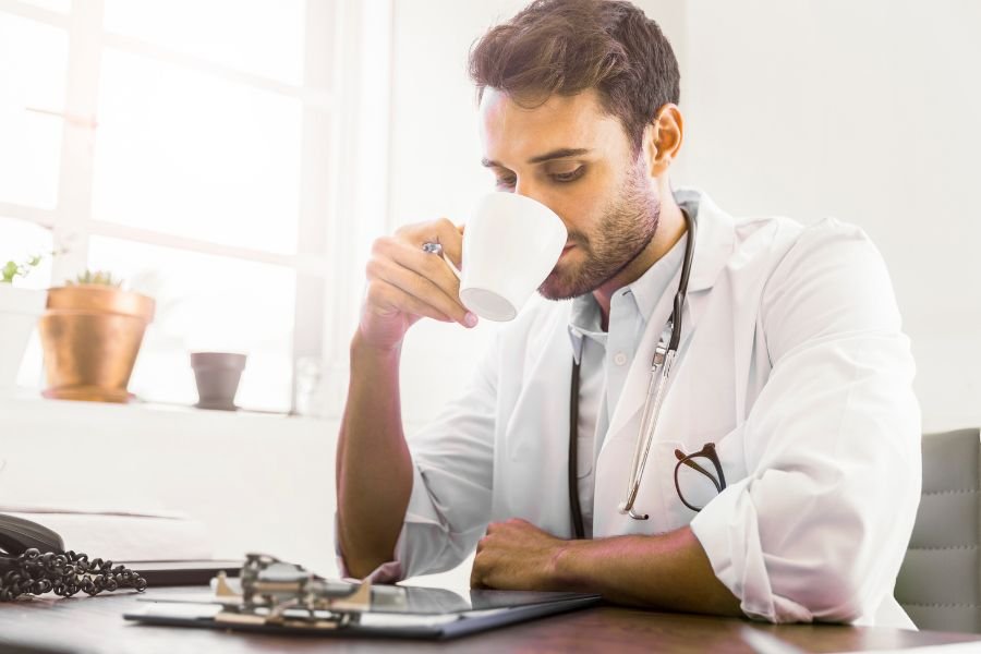 cancer, cancer prevention, how to avoid cancer, cancer causing foods, what causes cancer, oncologist, oncologist near me